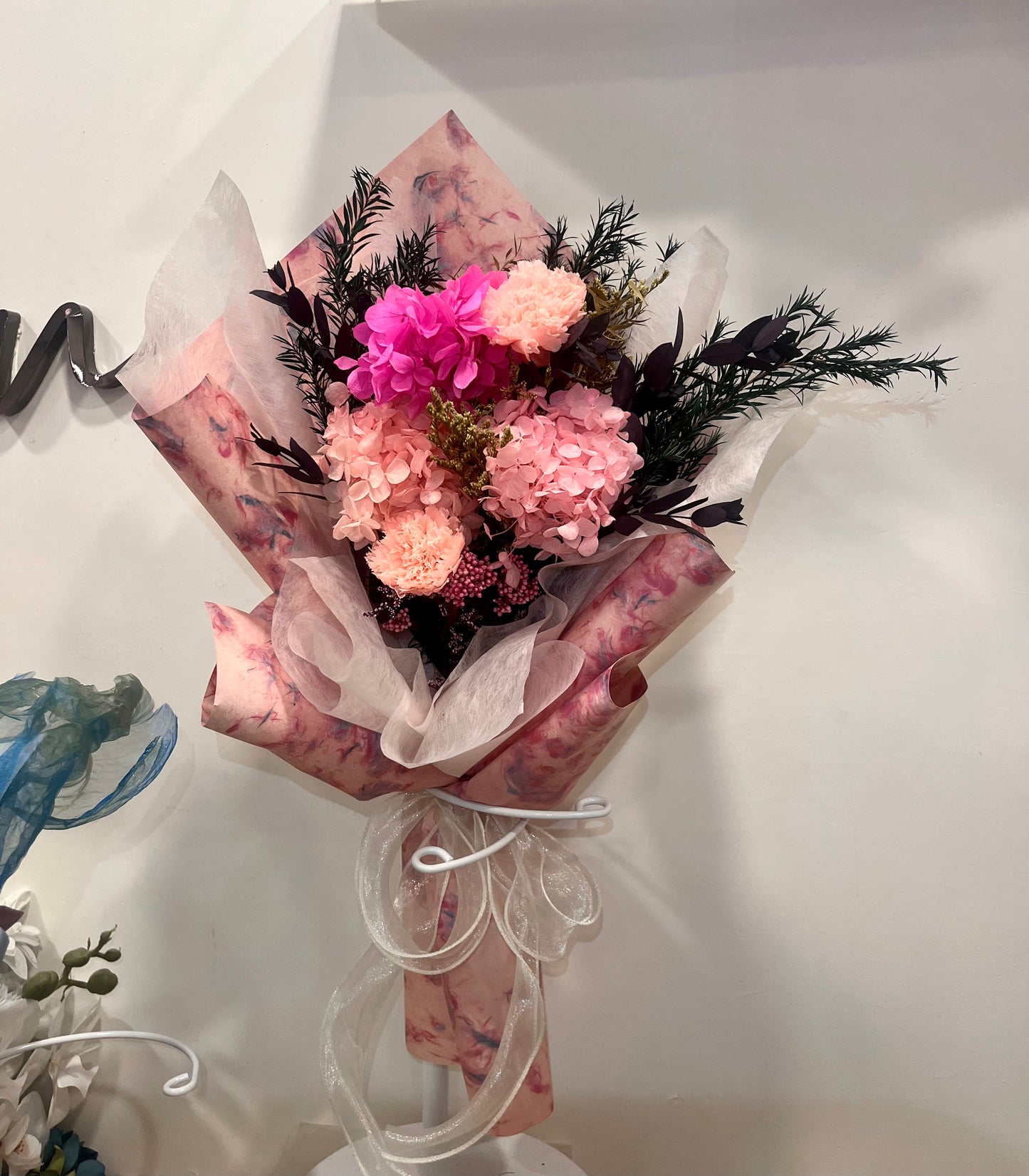 Preserved Pink Carnations Bouquet 粉紅色系保鮮花康乃馨花束