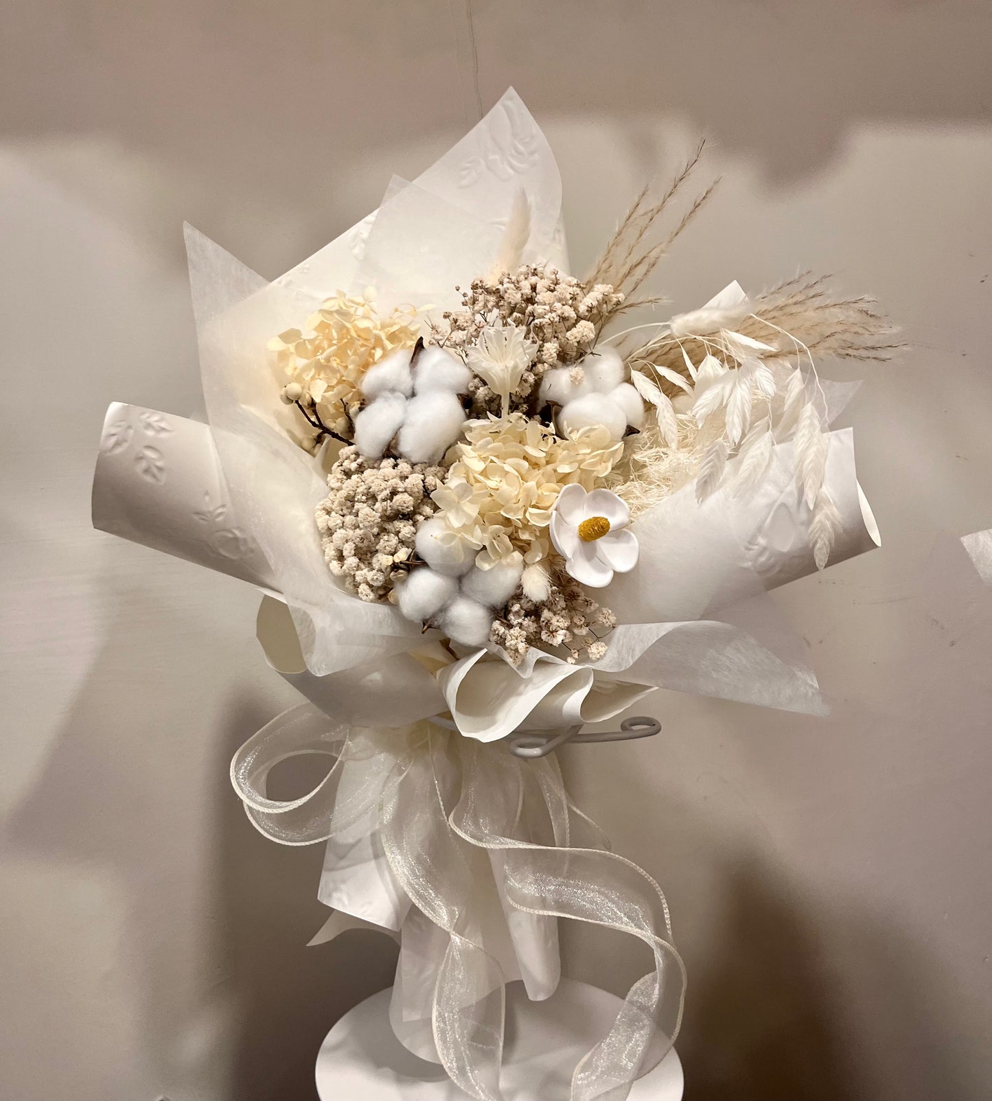 White Tone Preserved Roses Bouquet 白色系保鮮花/永生花玫瑰花束