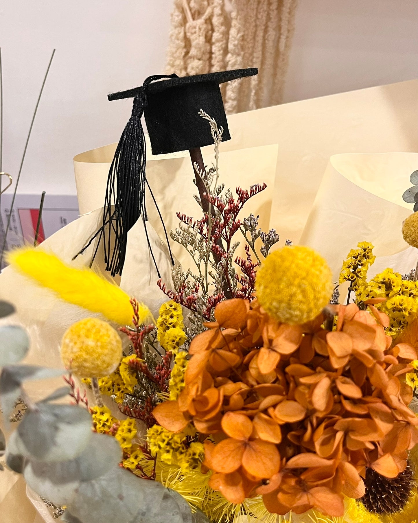 Preserved Yellow Tone Bouquet with Graduation Hat