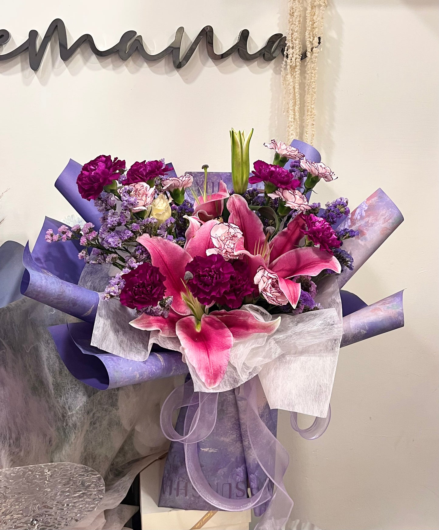 Fresh Purple Tone Lily and Carnation Bouquet (Large)
