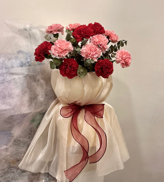 Dual-tone Fresh Red & Pink Carnation Bouquet