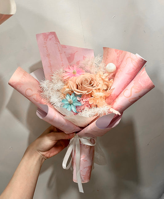 Preserved Pink Rose Bouquet 粉紅色系保鮮花玫瑰花束