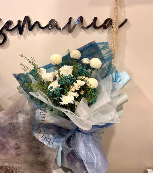 Fresh Blue and White Tone Flowers Bouquet