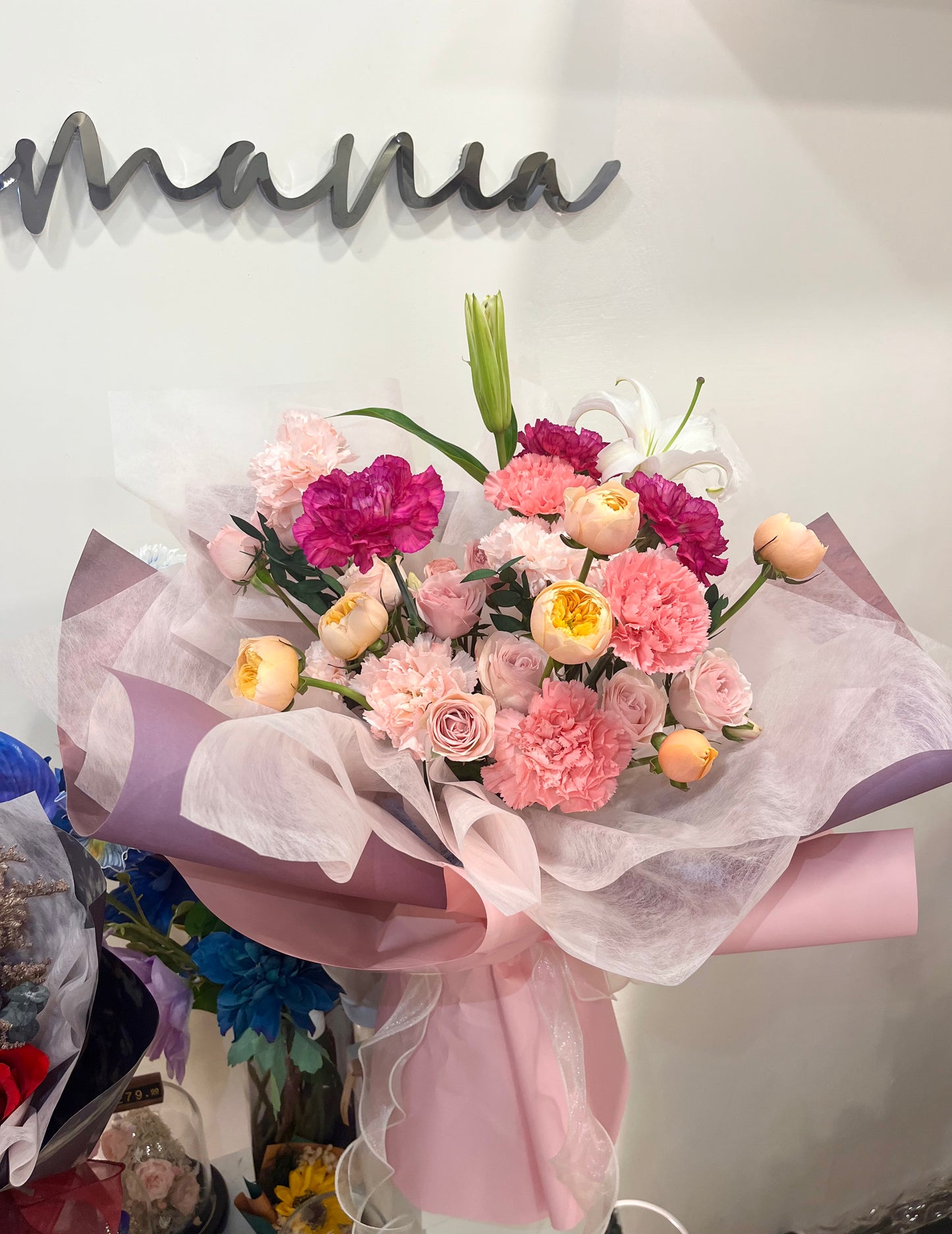 Grand Fresh Flowers Bouquet