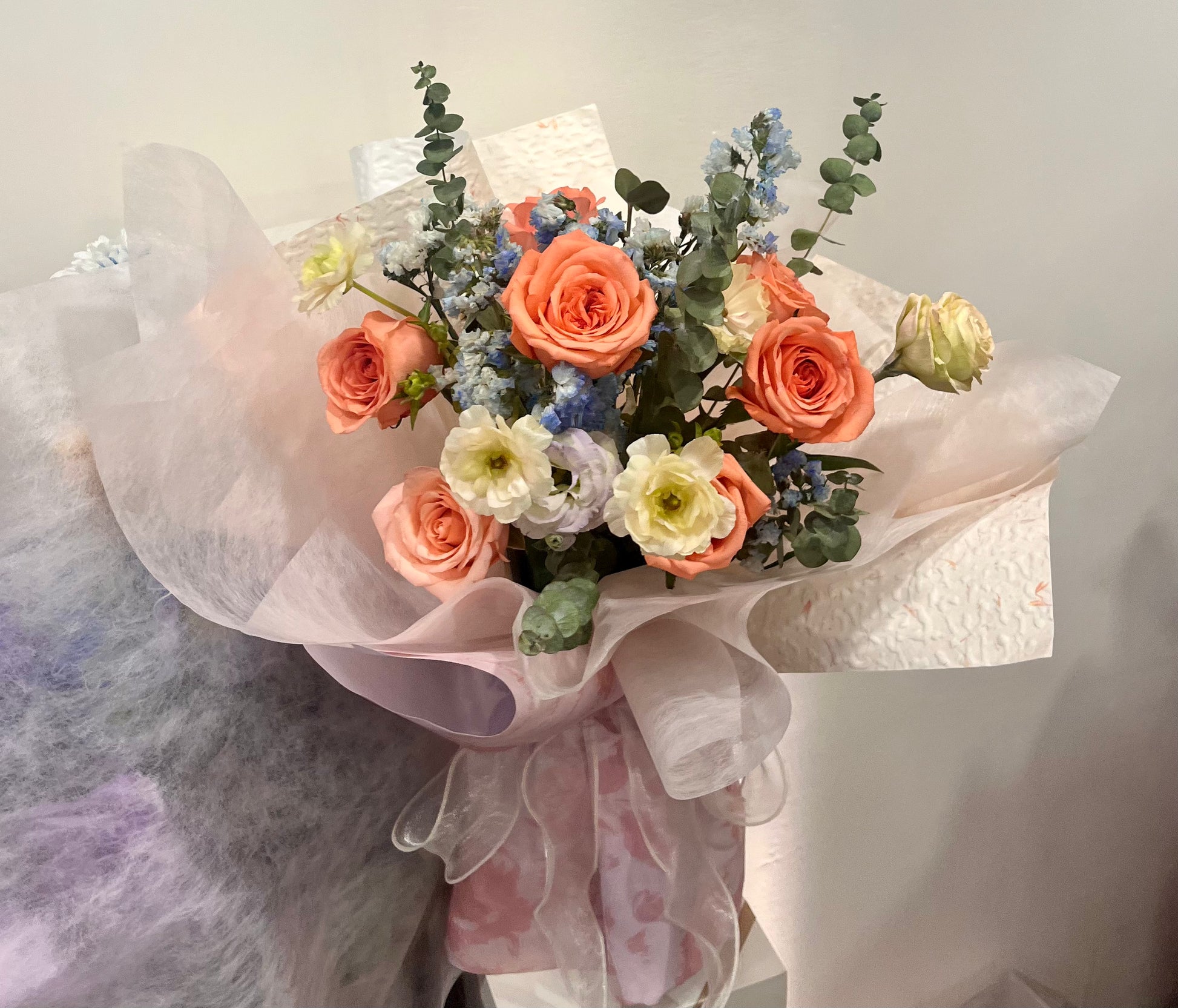 Ranunculus Roses Fresh Ranunculus & Roses Bouquet 鮮花花束 – Rosemania & Co.