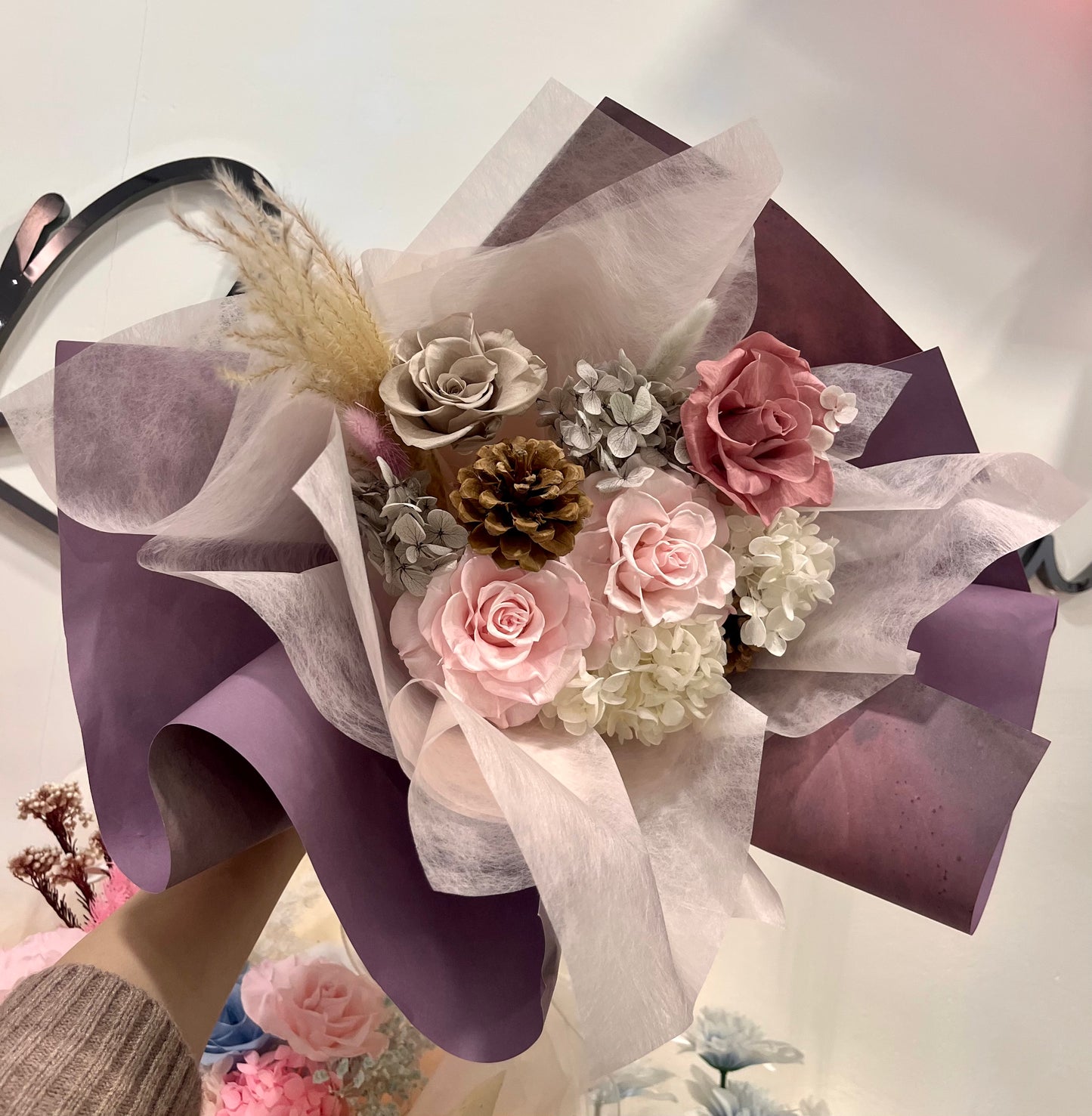 Low Saturation Tone Pink Preserved Roses Bouquet