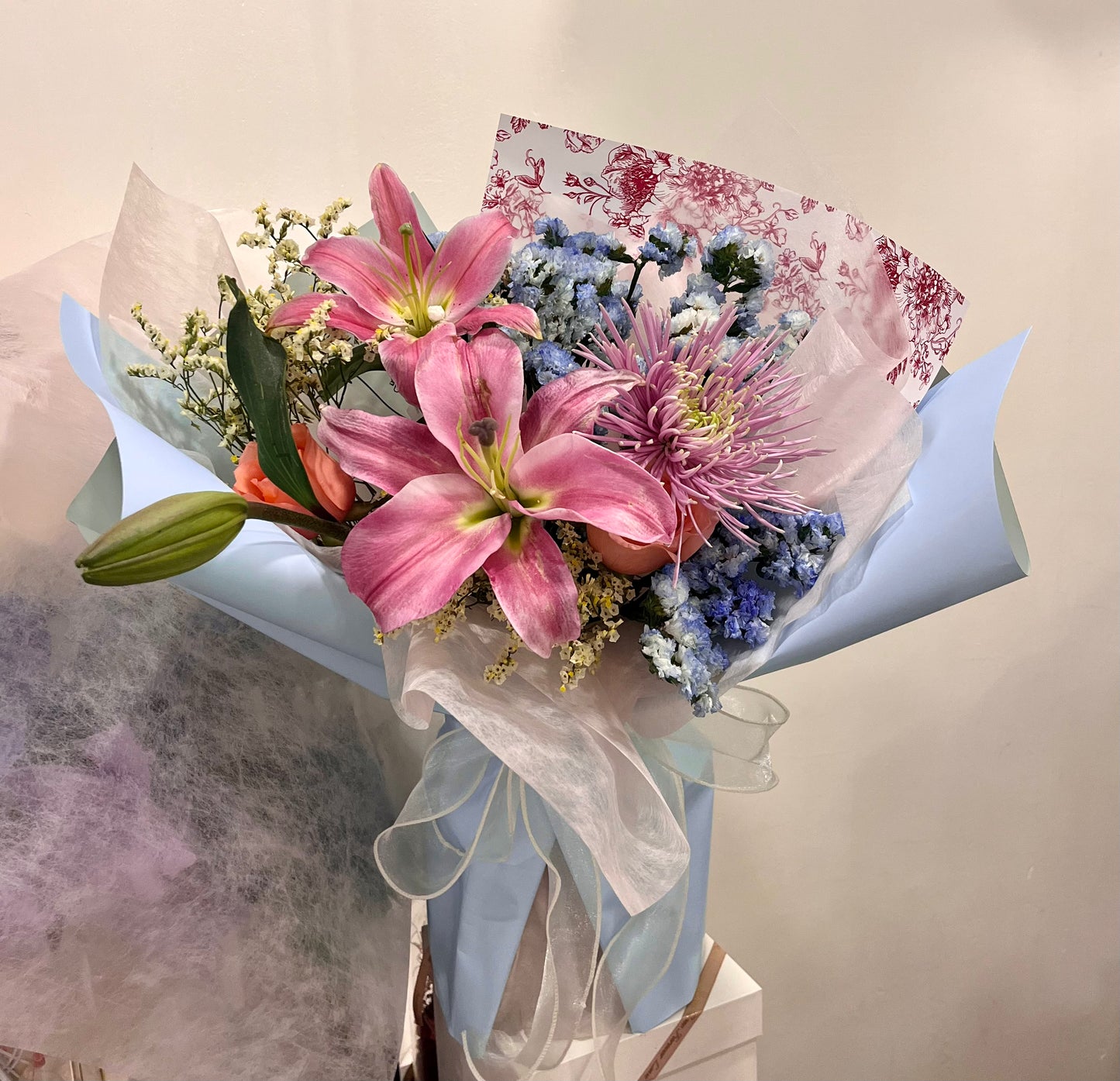 Fresh Lily Flowers Bouquet